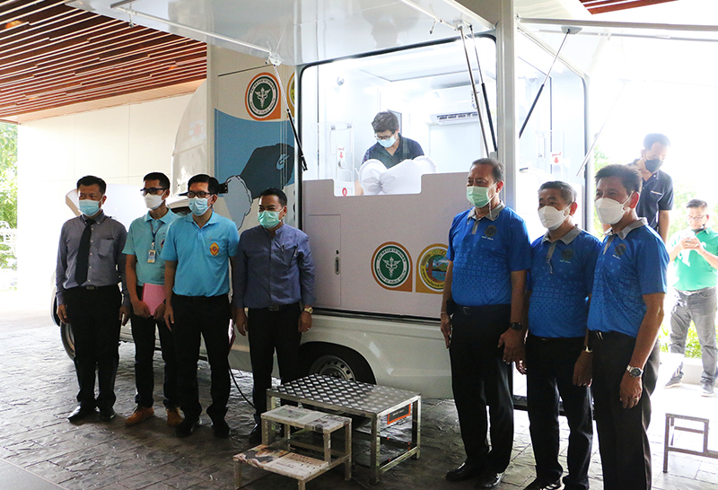 อบจ.พิจิตร จัดซื้อ รถโมบาย ตรวจหาเชื้อโควิด-19 เพื่อภารกิจเชิงรุก