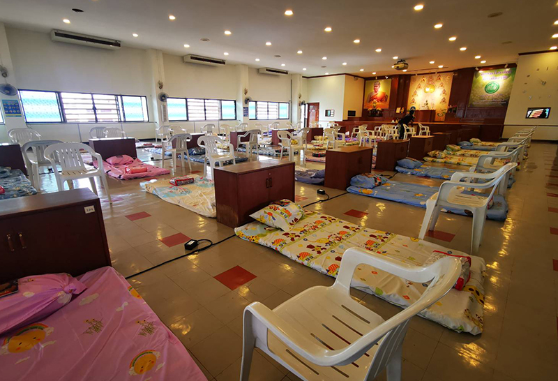 เปิดศูนย์พักคอยเพื่อส่งต่อผู้ป่วยโควิด-19 วัดอินทรวิหาร รองรับผู้ป่วยโควิด