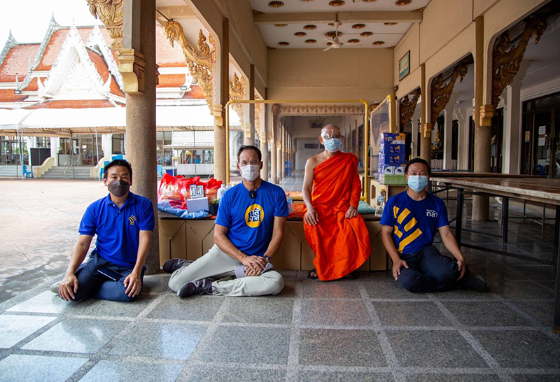 "กรณ์"เปิด"ศูนย์กล้าดูแล"แห่งที่ 3 ที่วัดพระไกรสีห์(น้อย)