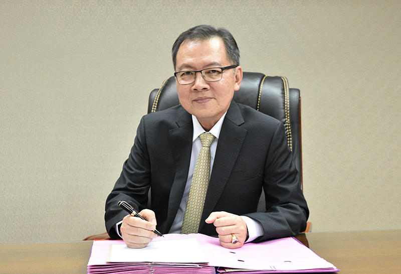 ประกอบ วิวิธจินดา อธิบดีกรมโรงงานอุตสาหกรรม