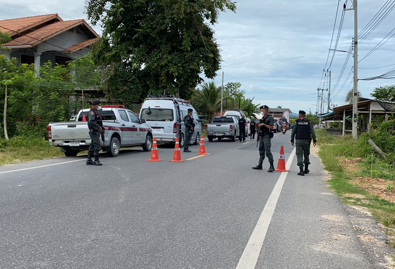 จนท.เข้าตรวจเหตุระเบิดจะนะ-เร่งล่าคนร้าย