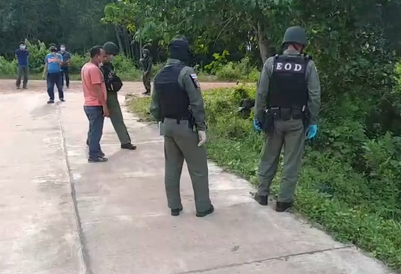 จนท.เข้าตรวจเหตุระเบิดจะนะ-เร่งล่าคนร้าย