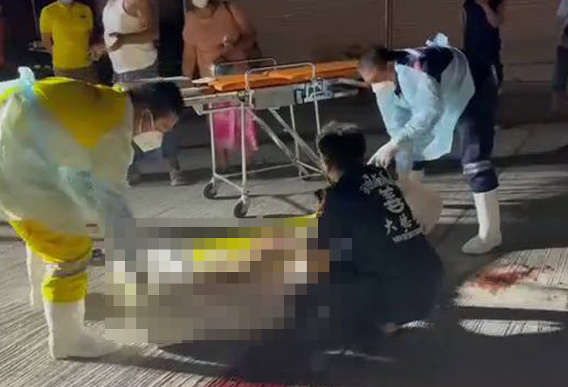 ยิงสนั่นดับ1ศพกลางสี่แยกข้างโรงพักท่าศาลา