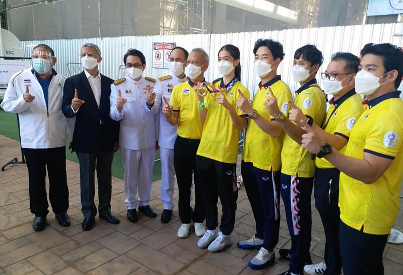 “น้องเทนนิส”ถึงภูเก็ตต้อนรับอบอุ่น กักตัวต่อ 14 วัน