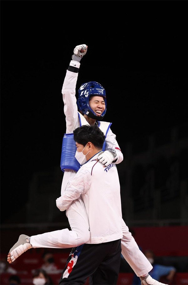 ไทยเฮ! "น้องเทนนิส" คว้าเหรียญทองโอลิมปิก