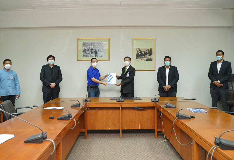 ทีมพรรคกล้ายื่นหนังสือนายกฯเสนอการป้องกันโควิด