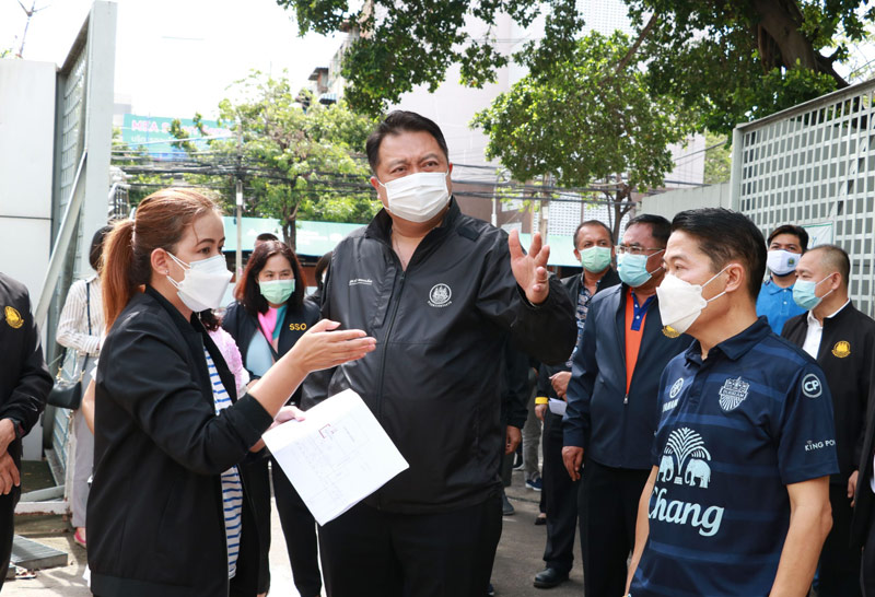 ปิดศูนย์ตรวจโควิดเชิงรุกสนามไทย-ญี่ปุ่น