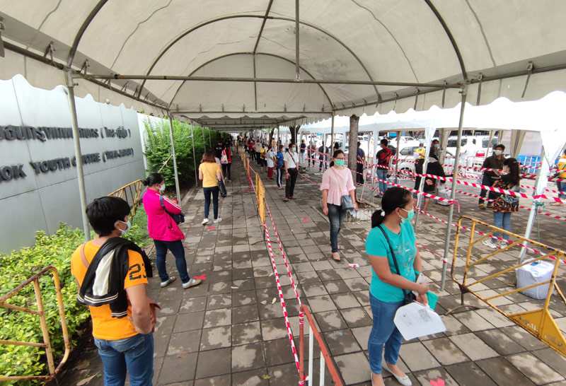 ปิดศูนย์ตรวจโควิดเชิงรุกสนามไทย-ญี่ปุ่น