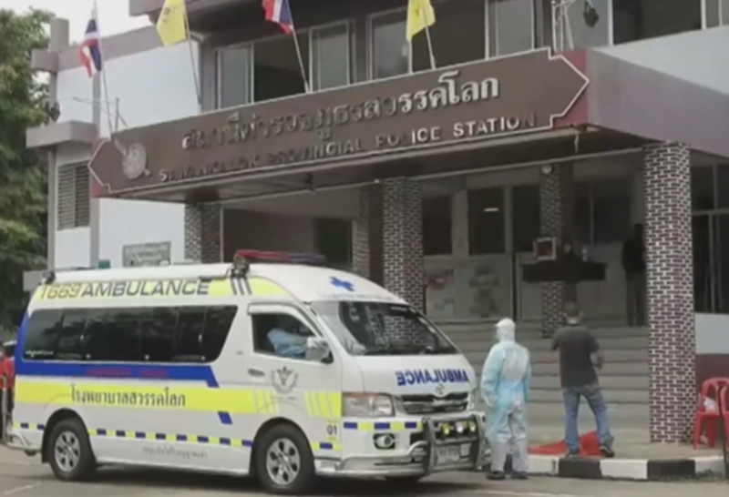 สภ.สวรรคโลก-ตำรวจกักตัว-2