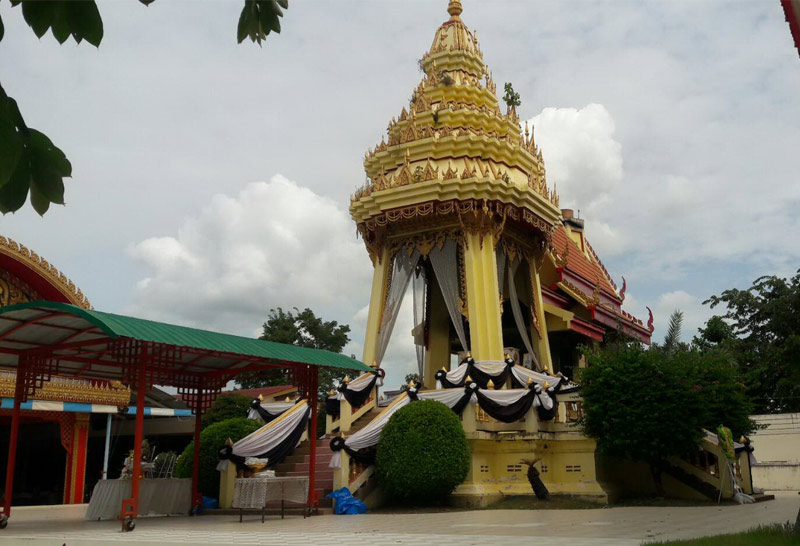 สัปเหร่อวัดโคราชโอดเผาโควิดรายวันแต่ไร้วัคซีน