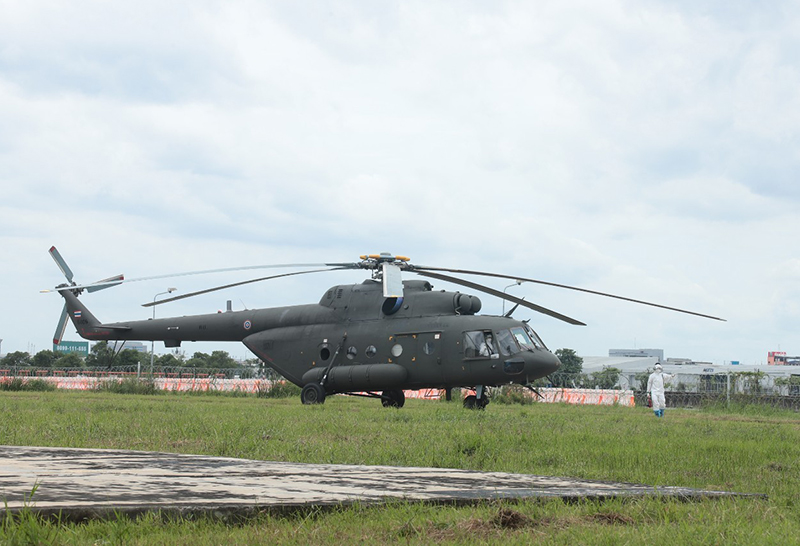 ทบ. เพิ่ม เฮลิคอปเตอร์ MI-17 เสริมภารกิจส่งผู้ป่วยโควิดกลับบ้าน