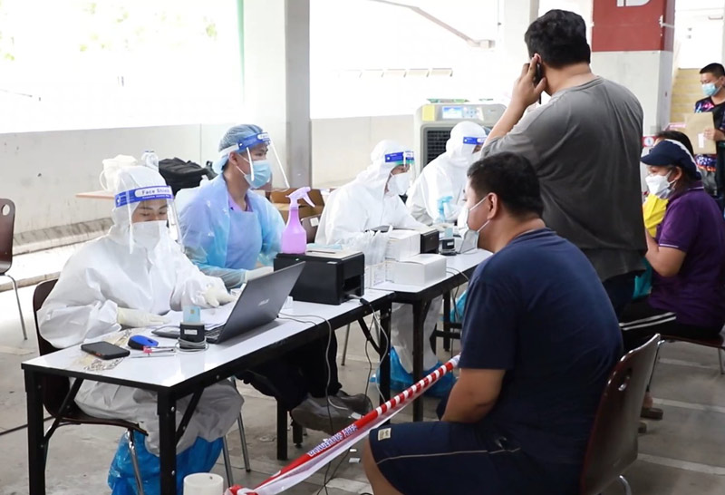 ตรวจโควิดศูนย์ราชการพบติดเชื้อ13%ต่อวัน
