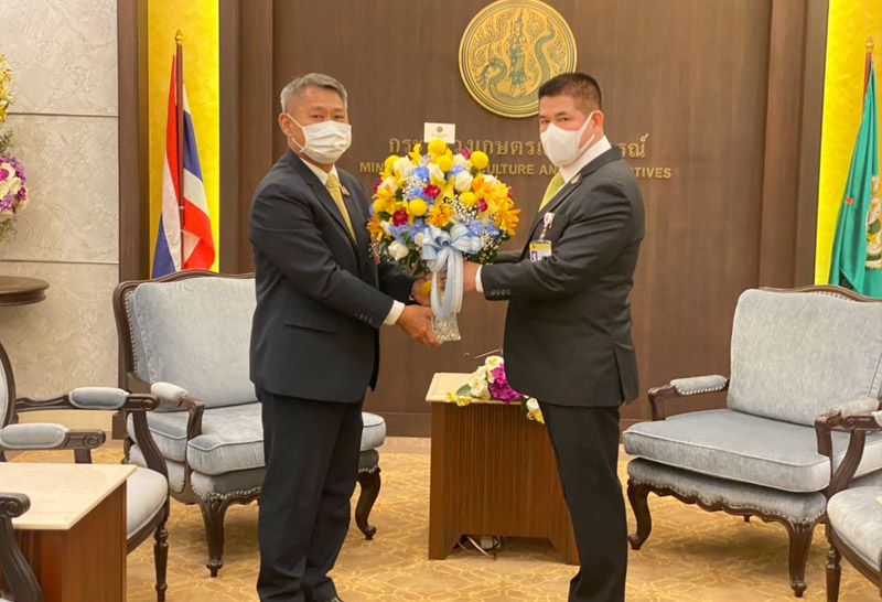 นายกฯส่งกระเช้าดอกไม้-เนคไทอวยพรวันเกิด"ธรรมนัส"