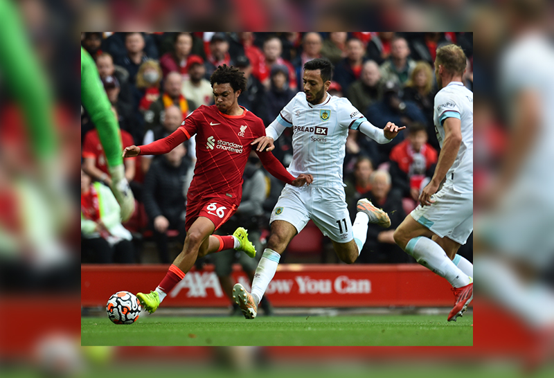 ลิเวอร์พูล เปิดแอนฟิลด์ฉลองรับแฟนบอลไล่ต้อน เบิร์นลี่ย์ 2-0