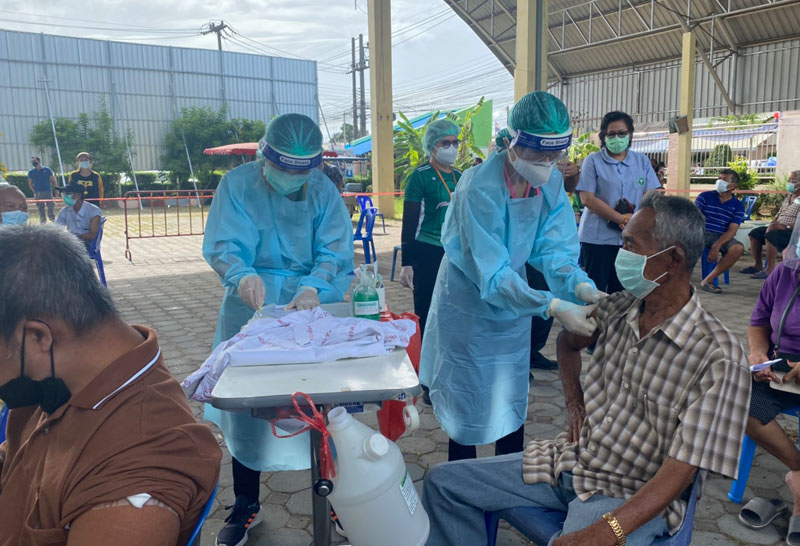 "สาธิต"ลุยตรวจเชิงรุกกลุ่มเปราะบางระยอง