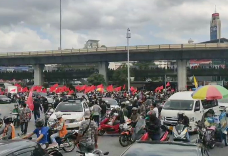 มวลชน อนุสาวรีย์ชัยฯไปบ้านพักนายกฯ-7-8-64