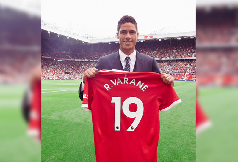 ิแมนฯยู เปิดตัว "วาราน" ร่วมทีมอย่างเป็นทางการ