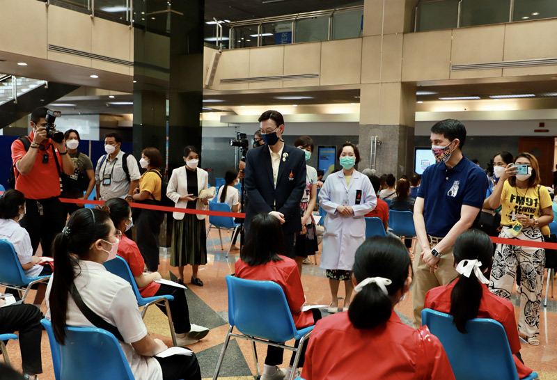 นำร่องฉีดวัคซีนเด็ก 10-18 ปี