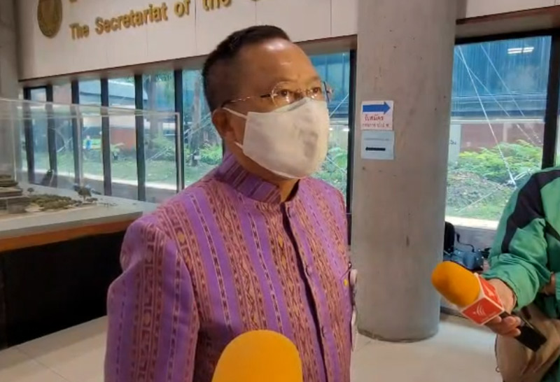 "วันชัย" ปัดสัญญาณคว่ำแก้ รธน.วาระ3