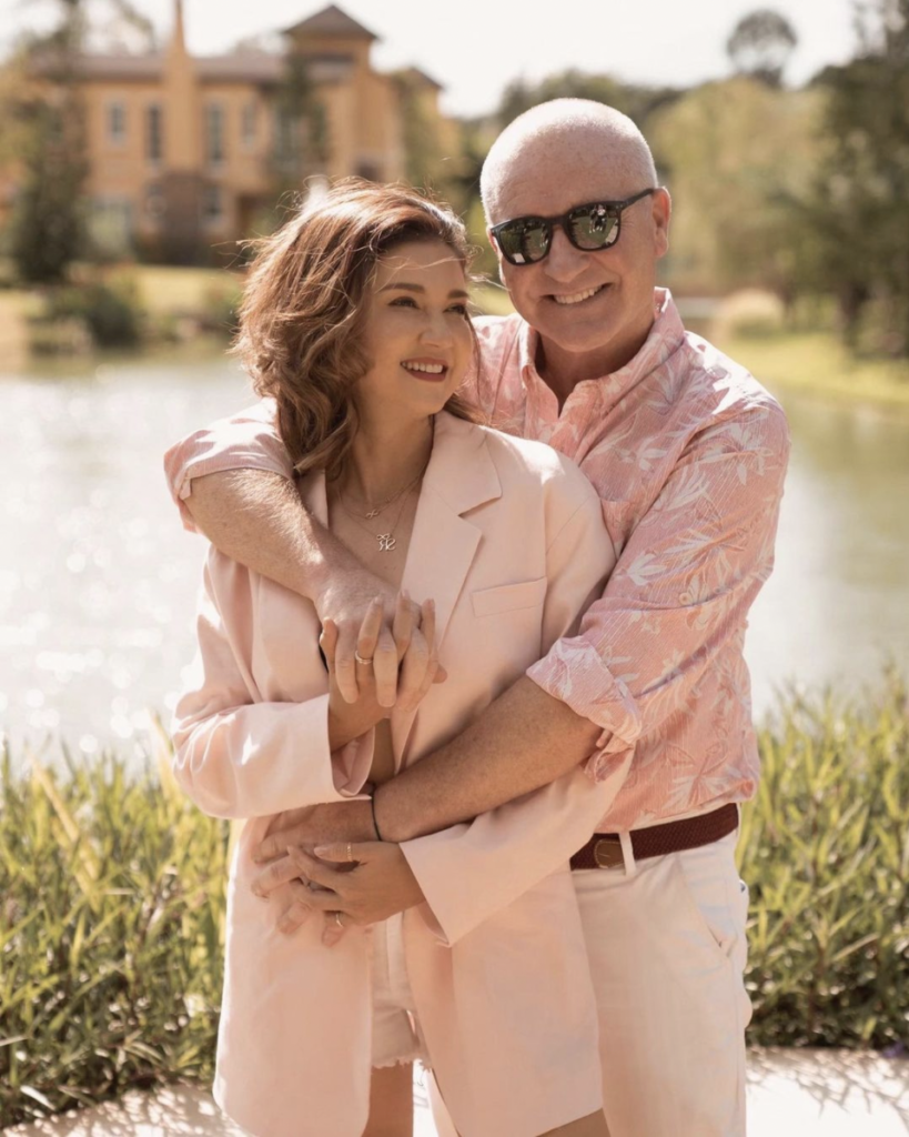 แอน สิเรียมกับสามี