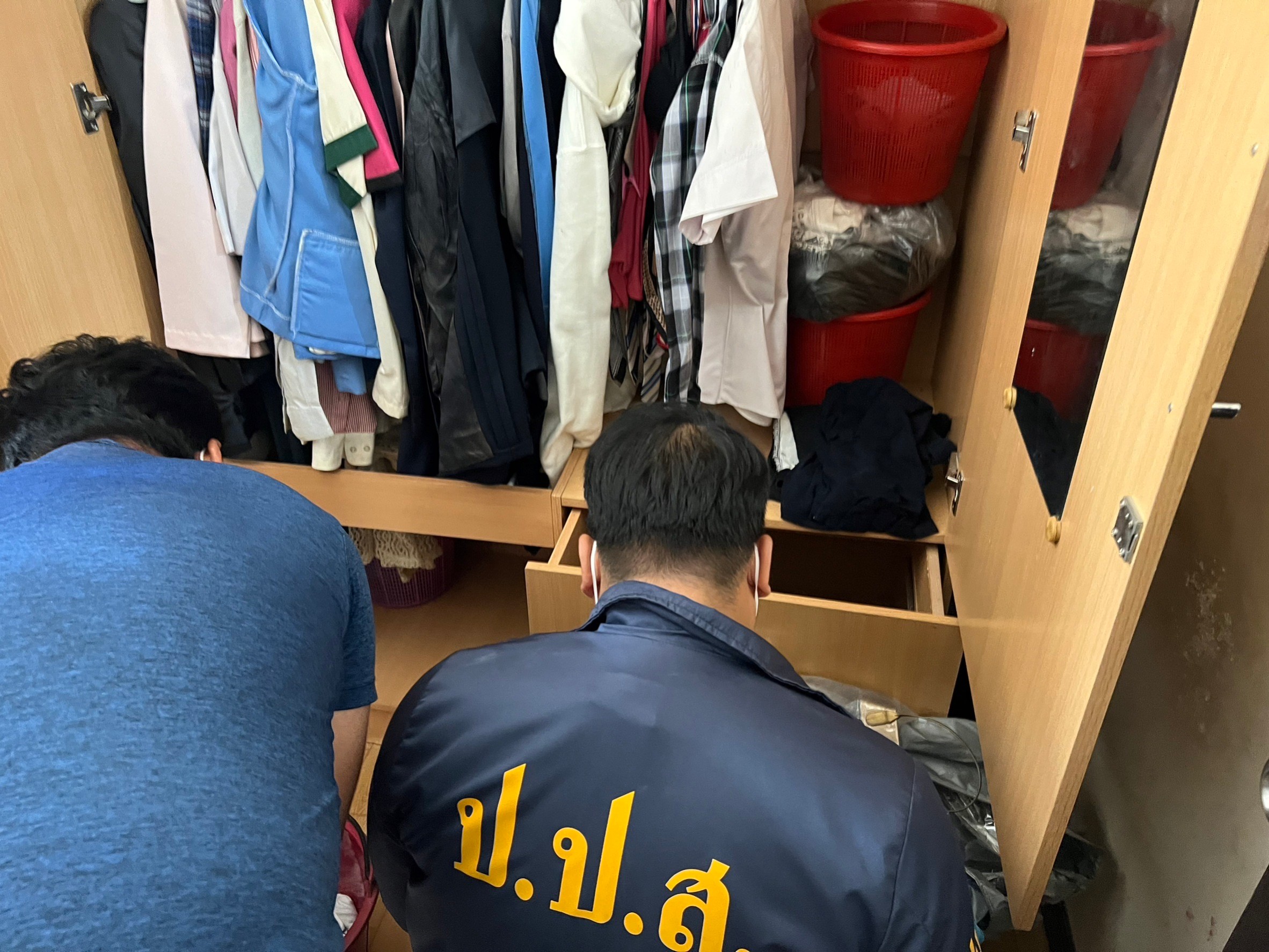 ยึดยาอี 2,000 เม็ด ส่งพัสดุจากเนเธอร์แลนด์