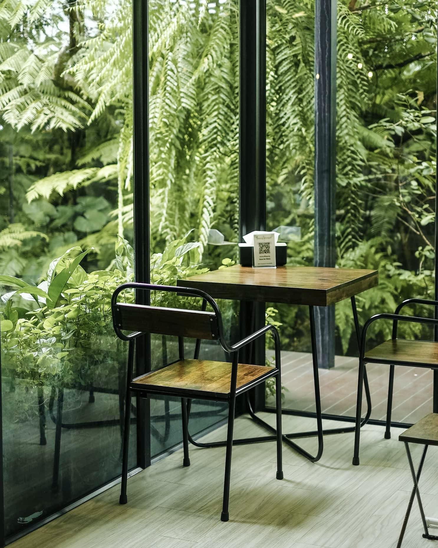 71 Forestpresso Cafe & Bistro