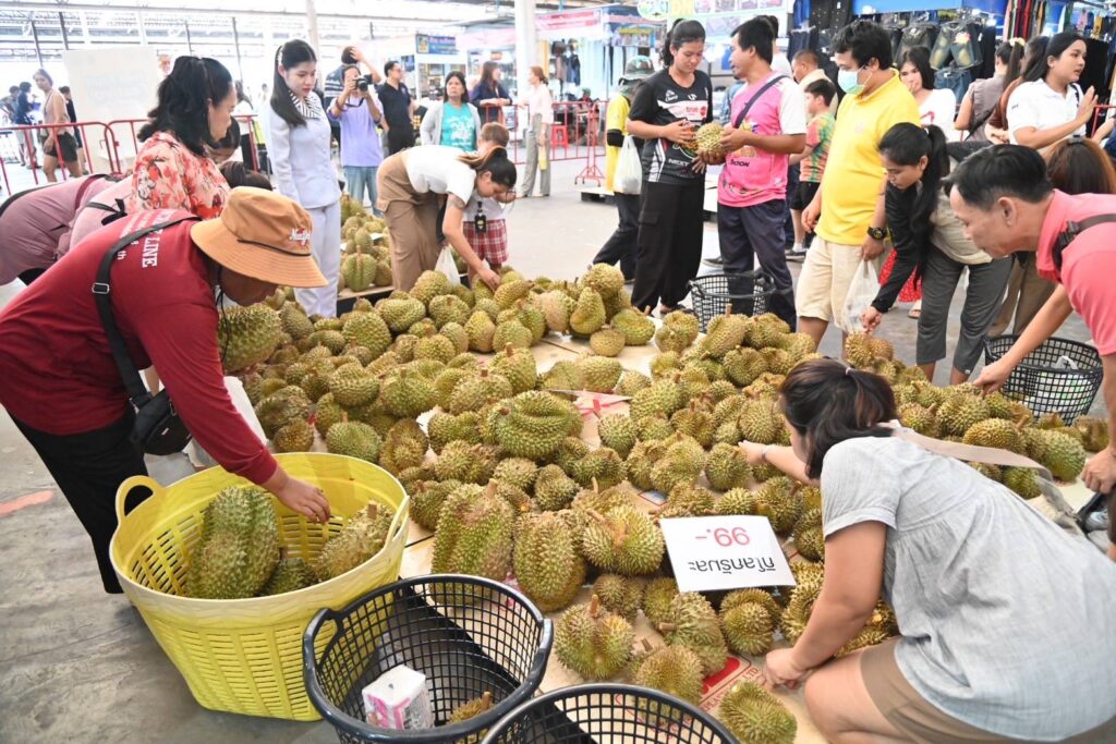 พณ.จับมือสมาคมตลาดสดไทย เดินหน้า " Thai Fruits Festival "