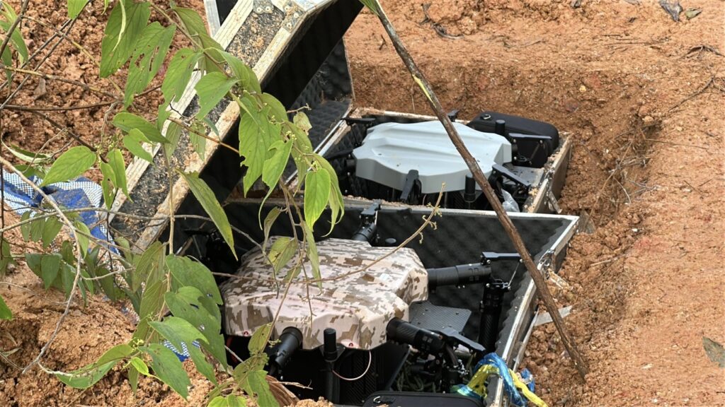 ฝ่ายมั่นคง เร่งสอบโดรนใหญ่ 2 ลำ ถูกฝังดินใกล้ชายแดนไทย-มาเลย์