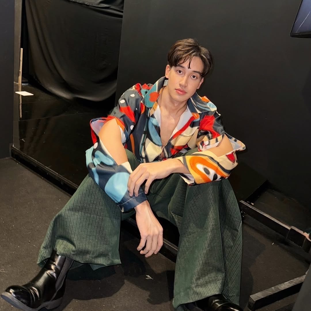 เชลล์ ธกฤต