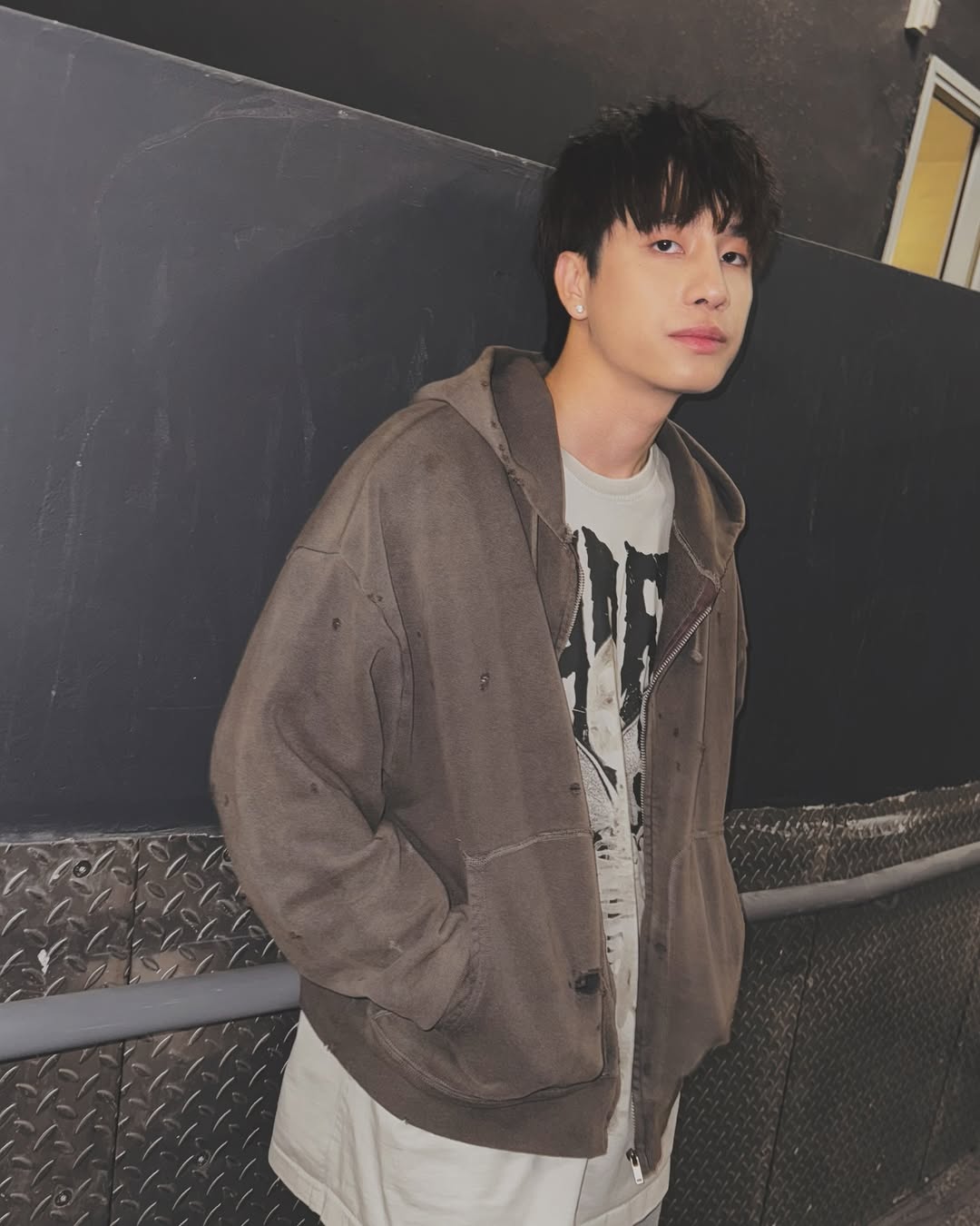 พร้อม ราชภัทร วรสาร