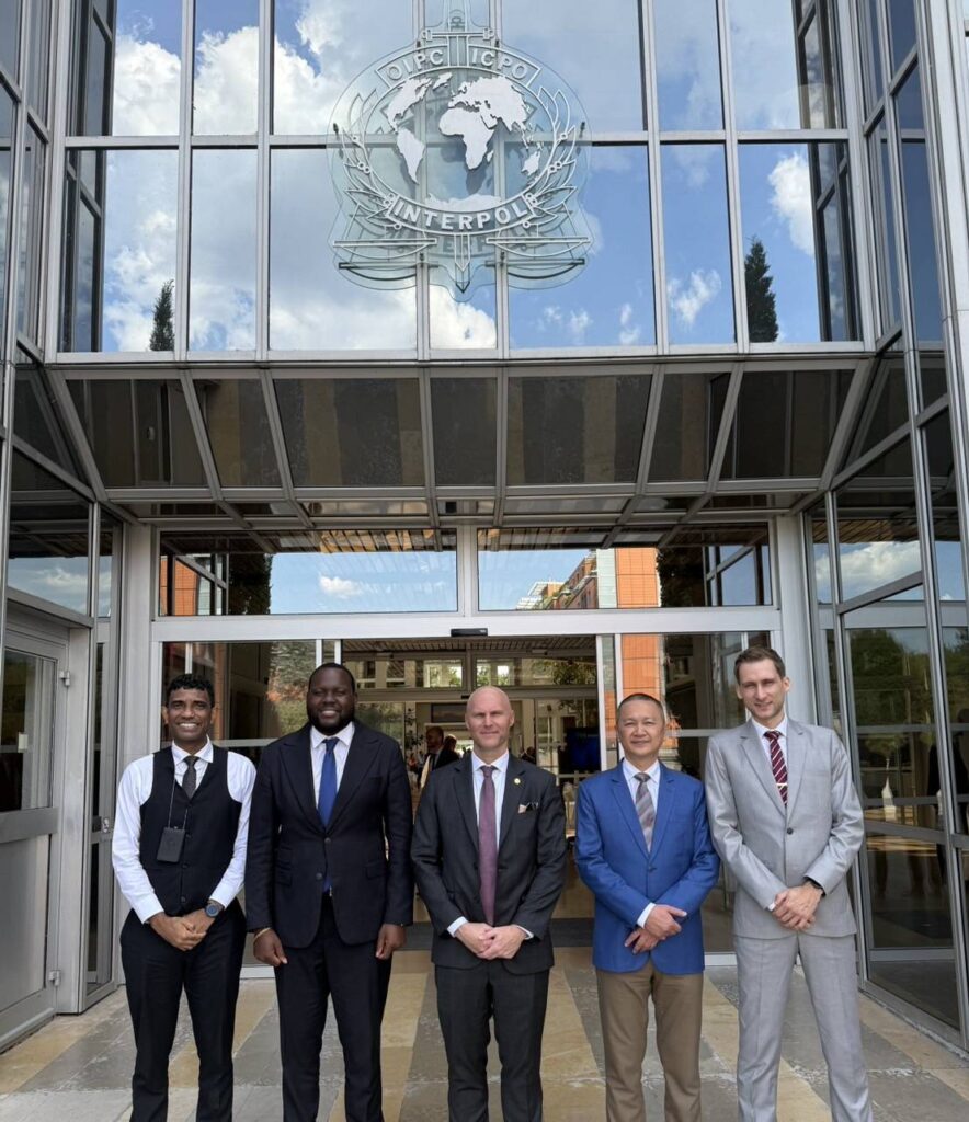 “บิ๊กหวาน” นำทีมยื่นข้อมูลถึงฝรั่งเศส ตั้งวอร์รูมที่ไทย ปราบแก๊งคอลฯ