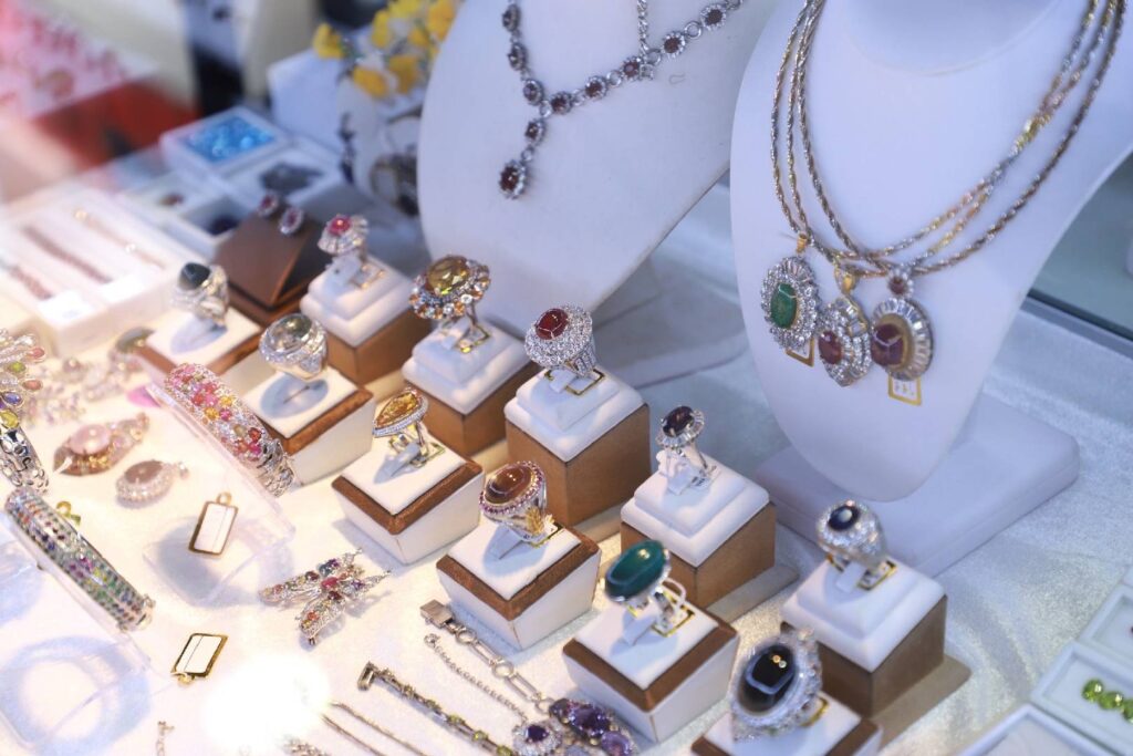 ส่งออกอัญมณีฯ พ.ค. โต 2.41% ทองยังแรง เพิ่ม 55.87%