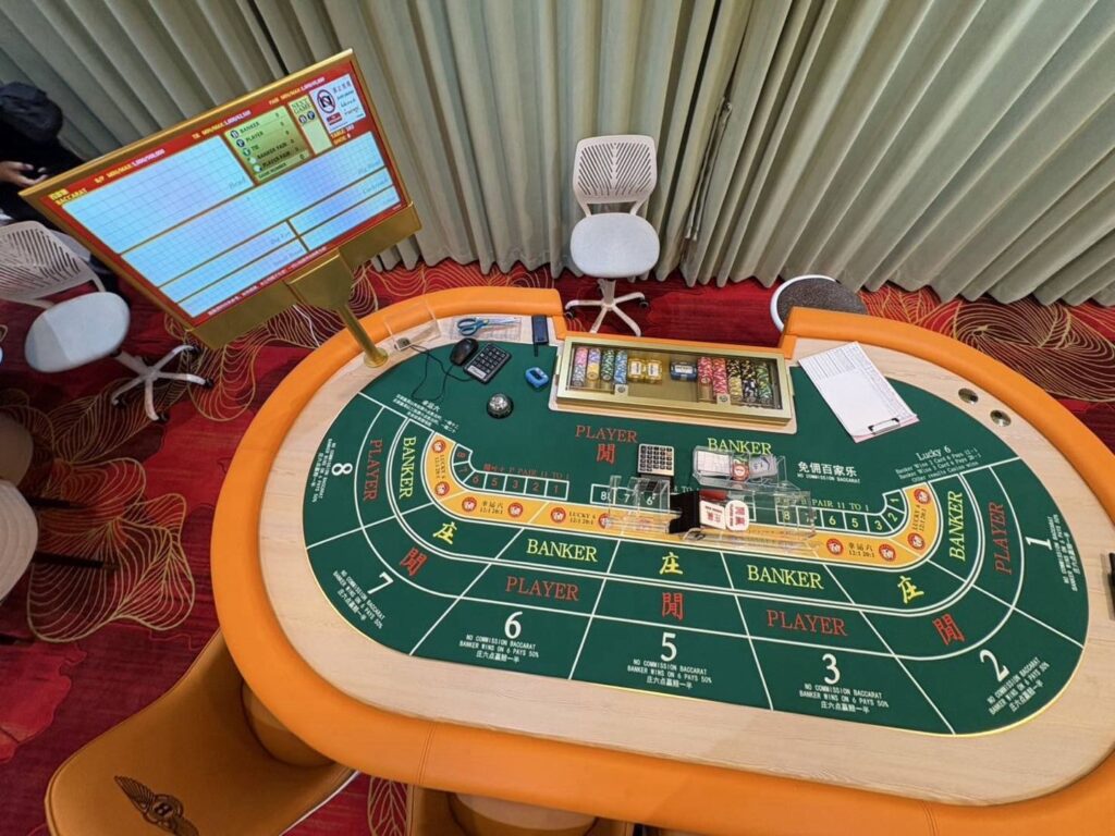 ทลายบ่อนบาคาร่า ย่านบางแค จับนักพนัน 20 คน 