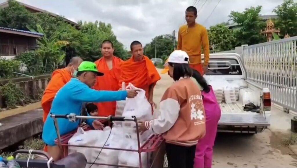 น้ำท่วมสุโขทัยยังหนัก ระดับน้ำยมบ้านหาดสะพานจันทร์ 11.36 ม.
