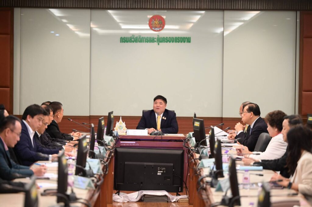 หอการค้าฯ ถกรมว.แรงงาน ลุยแก้ปัญหาแรงงาน