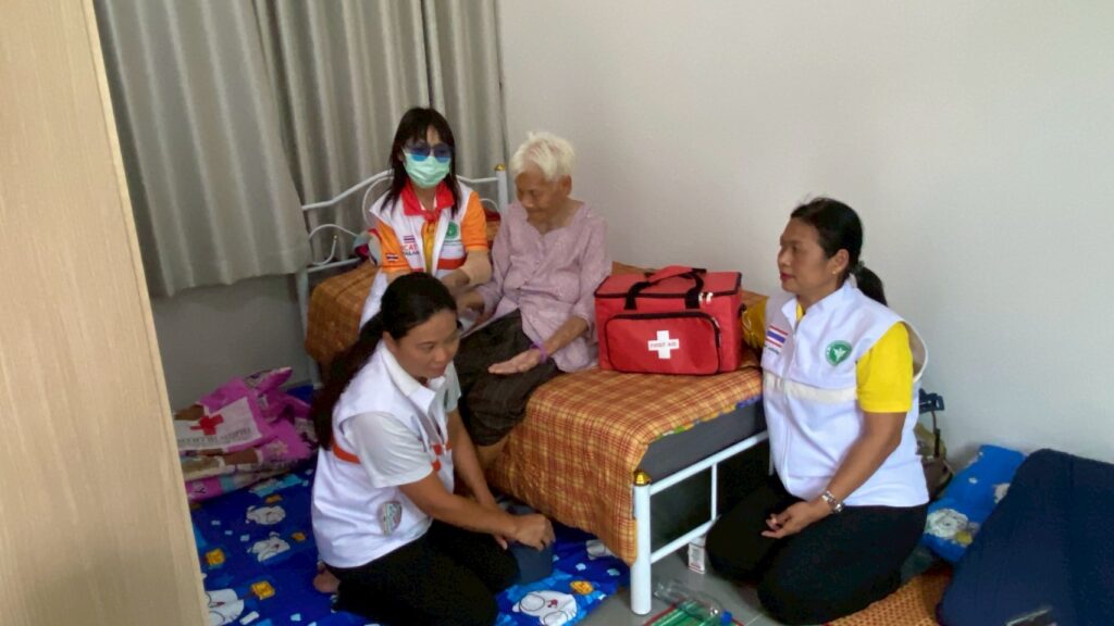 ผู้อพยพชายแดนไทยกัมพูชา ตั้งตารอคอยอยากกลับบ้าน