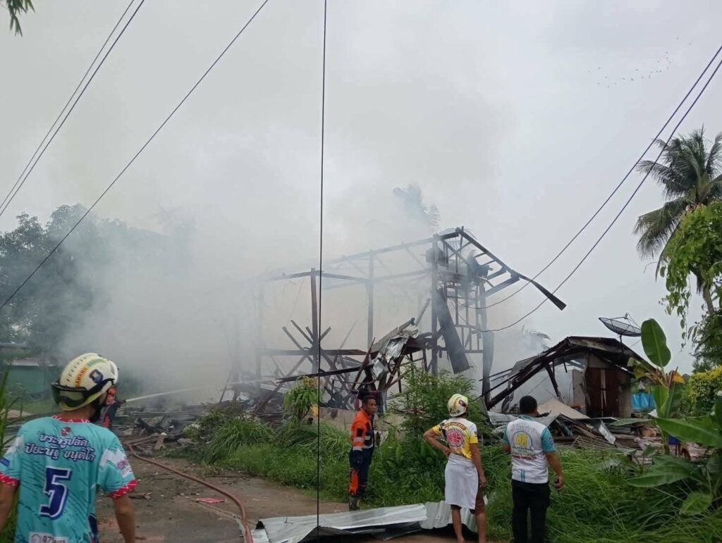 รองโฆษก ทบ. ซัด เขมรยังไม่หยุดยิงปืนใหญ่-จรวด ใส่ไทย