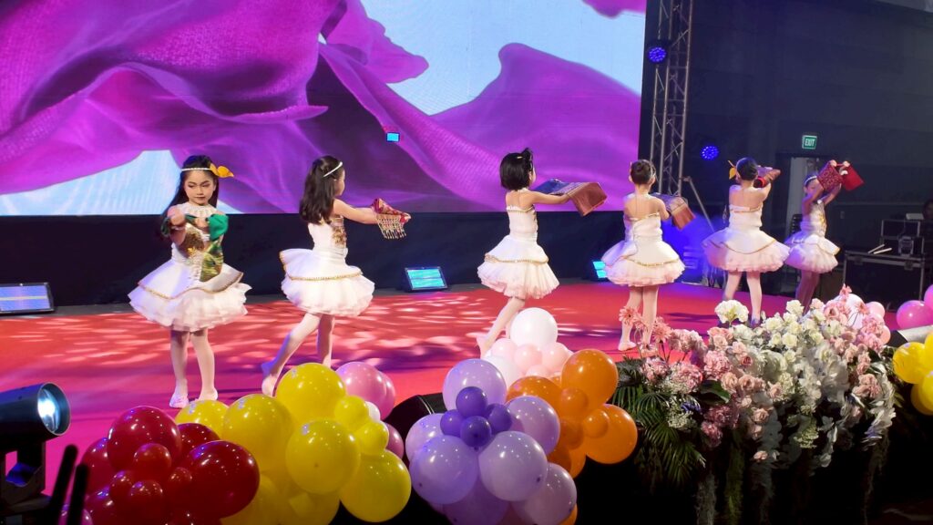 อบจ.ขอนแก่น แข่งขันทักษะ - เสวนาพิเศษ ส่งเสริมคุณภาพการศึกษา  