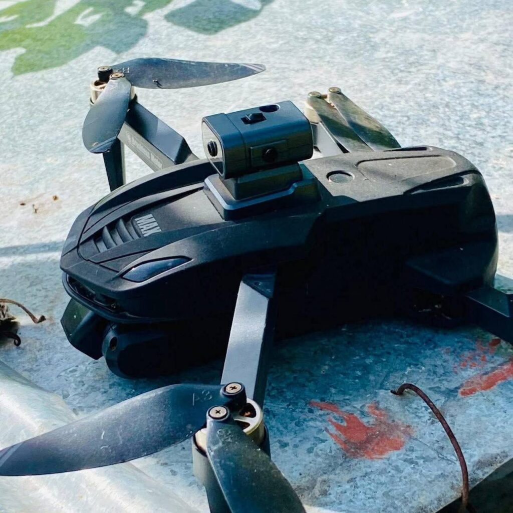 พบโดรนเกือบ 30 ลำ บินเหนือลำตะคองใกล้พื้นที่ทหาร