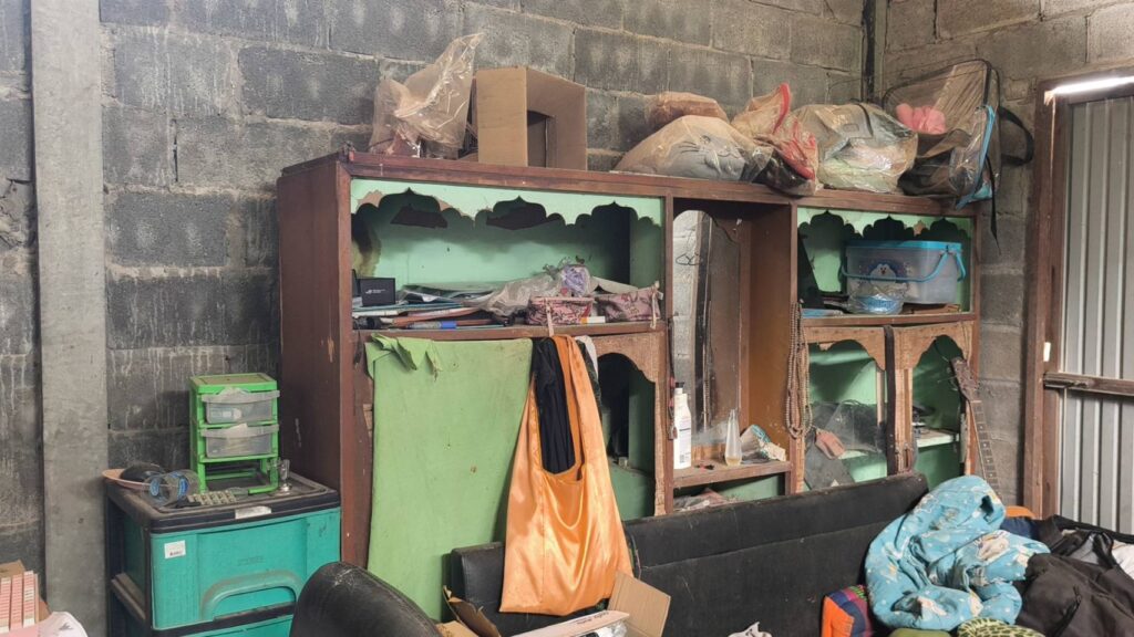 เปิดบ้าน พลทหารกล้าเหยียบกับระเบิด พบมีฐานะยากจน