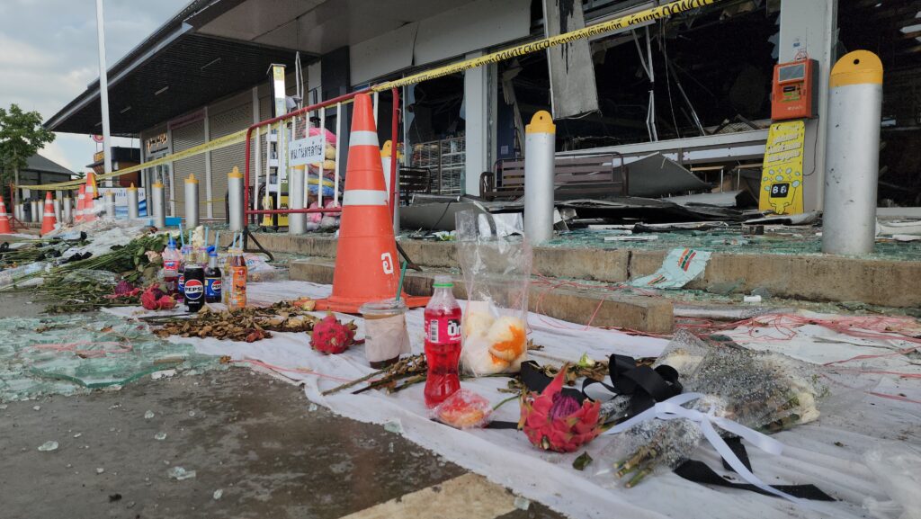 ชาวบ้านยังผวา! ระเบิดเขมรถล่มเซเว่นกลางปั๊ม