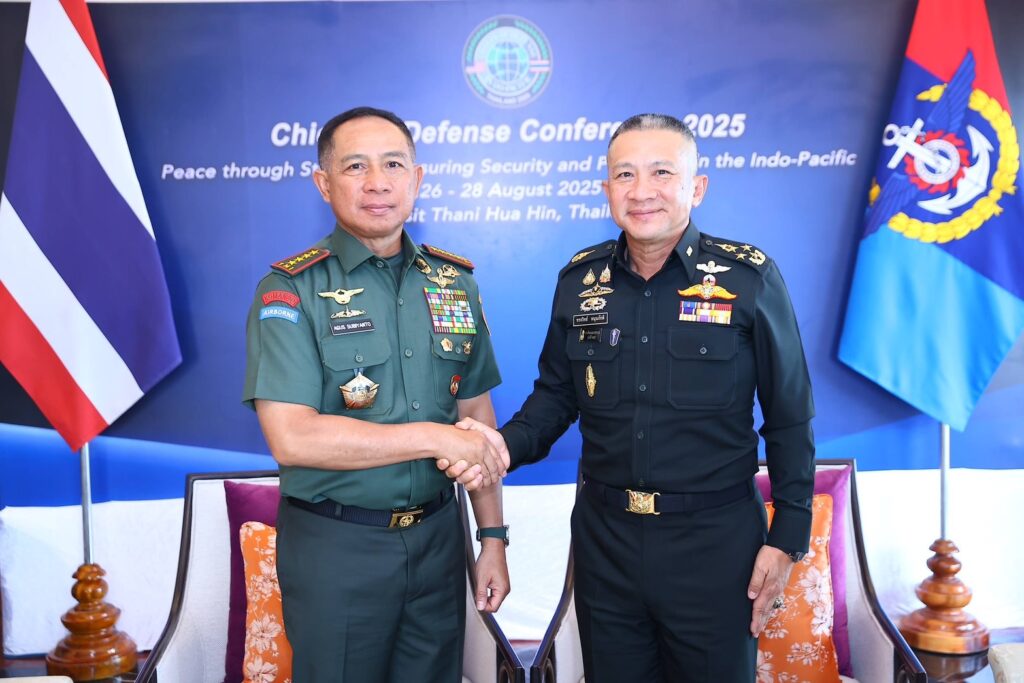 ผบ.ทสส.หนุน ทบ.สร้างกำแพงถาวร แบ่งเขตแดนให้ชัดเจน