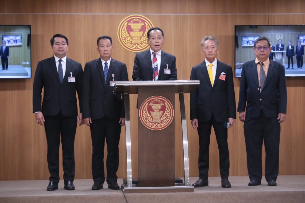 พปชร. จี้ รบ.เปิดข้อมูลดีลภาษีทรัมป์ หวั่น 0% กระทบเกษตรกร 