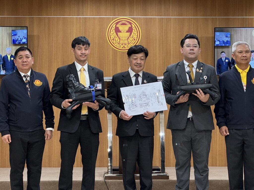 "สว.วุฒิพงศ์" ชู "รองเท้านิลมังกร" ลดรุนแรงจากระเบิด 