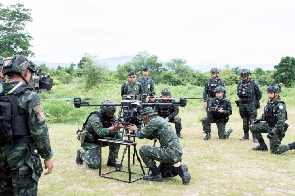 ฉก.ราชมนู อบรม ผบ.อากาศยานไร้คนขับ โจมตีทิ้งระเบิดทางยุทธวิธี