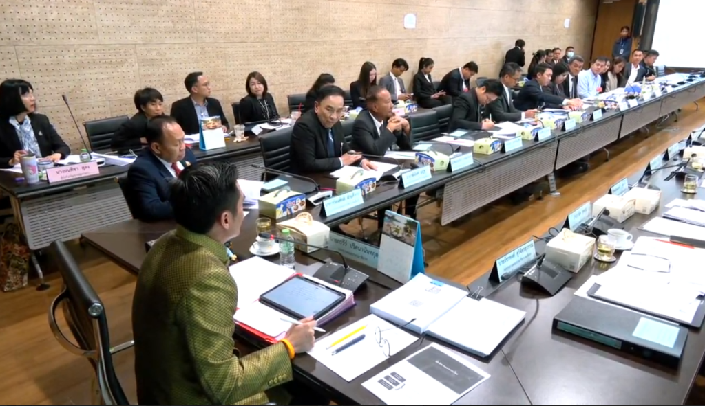 กมธ.ปกครอง ซัดซัดอธิบดีที่ดิน "ชิงใช้อำนาจ" เขากระโดง