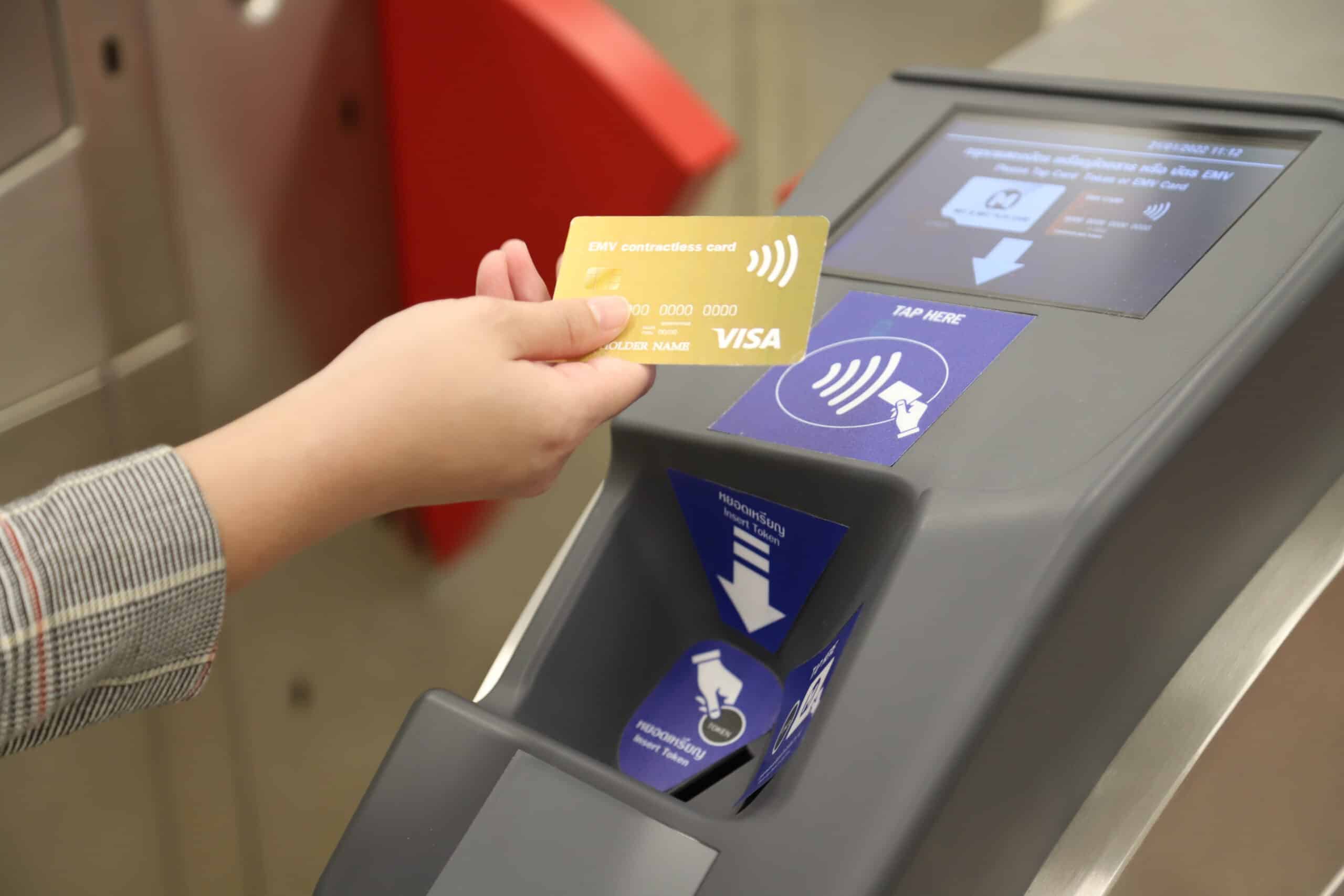 บัตรรถไฟฟ้า 20 บาท