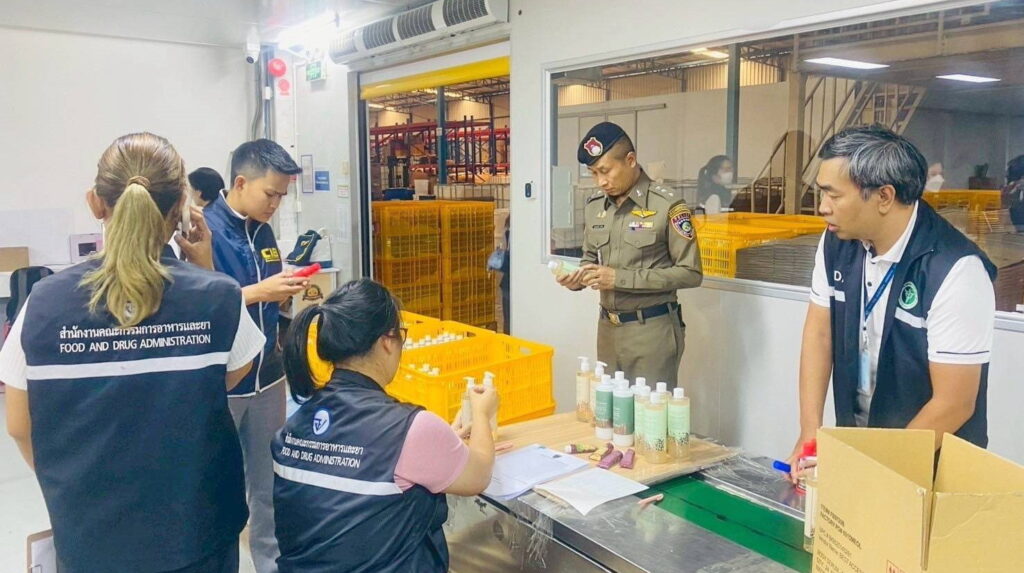 ทุนจีนทะลักเข้าบางปะกง พ่อค้าหัวใสทยอยผุดร้านอาหารรองรับ