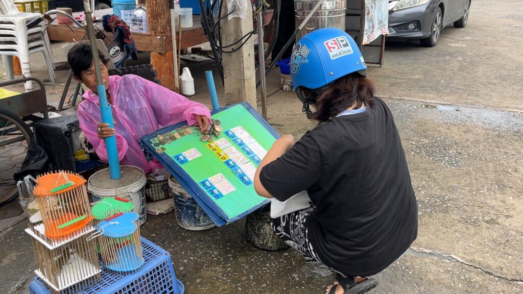 คนขอนแก่น แห่ซื้อเลขนายกฯคนใหม่ เกลี้ยงแผง!