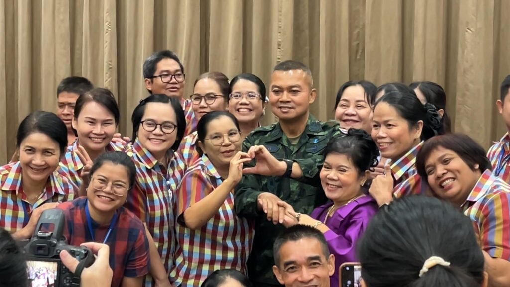 แม่ทัพภาค 2 ย้ำอีกรอบ ยังไม่มีการเปิดด่านชายแดนไทย-กัมพูชา 